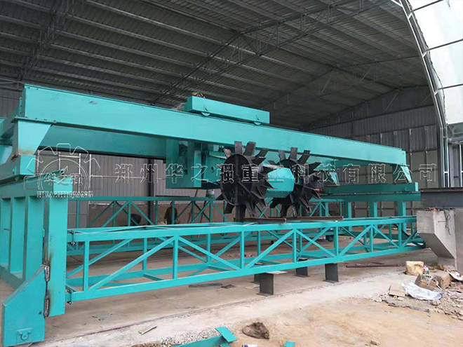 廚余垃圾和雞糞豬糞發(fā)酵用的翻拋機(jī)一樣嗎？